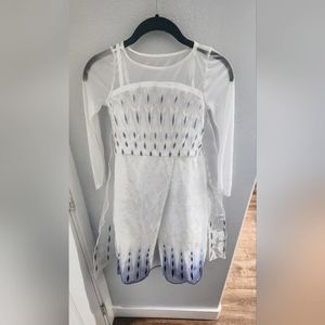 Disney Princess Elsa, Children's Size 5/6, White Blue